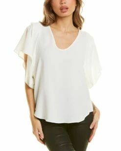 Brand new ✨ Trina Turk Hula Top 👩 Women Tops 😍